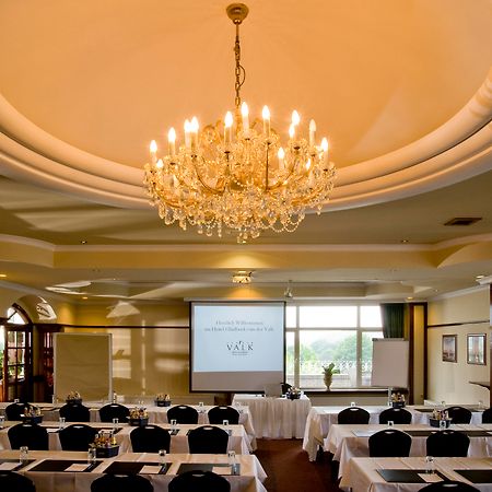Hotel Gladbeck Van Der Valk Bagian luar foto