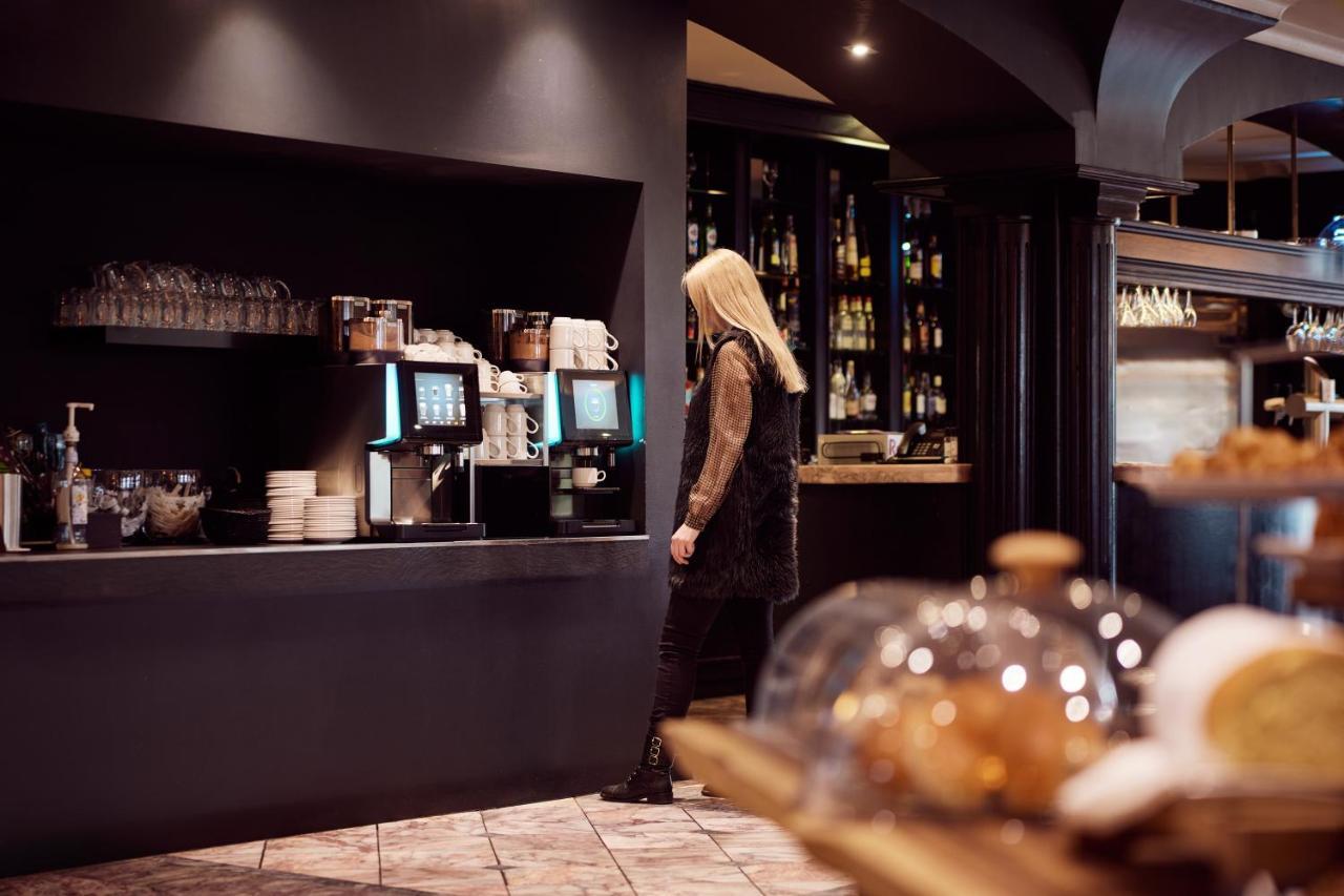 Hotel Gladbeck Van Der Valk Bagian luar foto