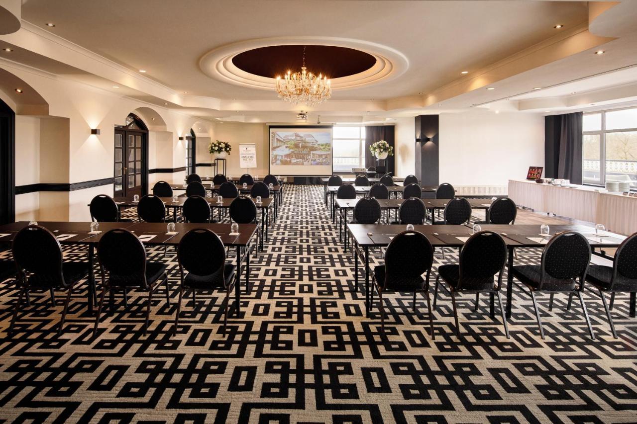 Hotel Gladbeck Van Der Valk Bagian luar foto